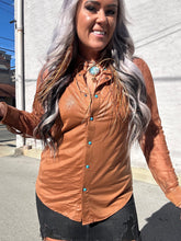 5068 Cattleman's Couture Top Saddle