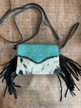 3264 Leather Crossbody