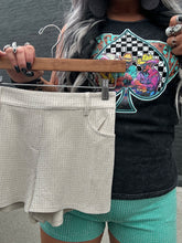 5135 Jitterbug Shorts Cream