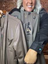 5523 Stirr-Up Trouble Blazer