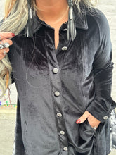 3895 Caping it Cool Top