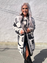 4885 Boots a Million Cardi