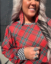 5512 Merry and Checked Top