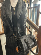 5340 Tooled Leather Speedy Purse Black