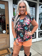 4399 Floral Queen Top