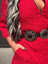 5482 Lady in Red Dress