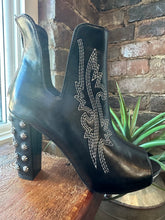 4289 High Demand Heels Lux