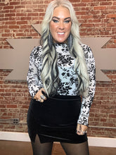 5475 Black Velvet Skirt