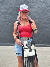 5337 Leather Boot Stitch Purse Black