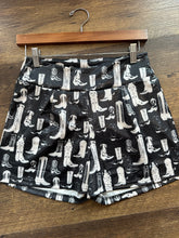 4623 Boot-iful Shorts