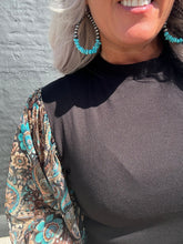 5485 Paisley Dreams Top