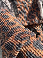 5556 Right Meow Pullover