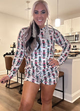 5011 Ropin' Around The Christmas Tree Jams Shorts