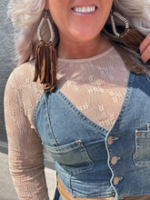 5394 Put it in Neutral Lace Top