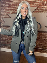 5523 Stirr-Up Trouble Blazer