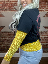 3963 Graphic Tee Motley