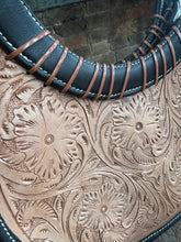 5342 Leather Round Purse