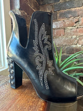 4289 High Demand Heels Lux