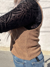 4992 Hooked on You Vest Black