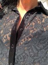 4942 Lady in Lace Top