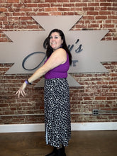 2889 Animal Print Midi Skirt