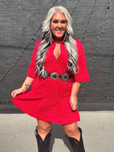 5482 Lady in Red Dress