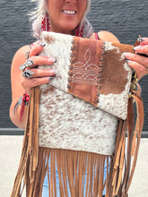 5336 Leather Boot Stitch Purse Brown