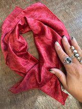 5013 Mini Stitched Out Wild Rag