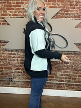 5404 Two Sides To The Story Top