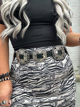 4554 Slitastic Skirt Wild