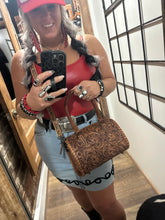 5339 Tooled Leather Speedy Purse Brown