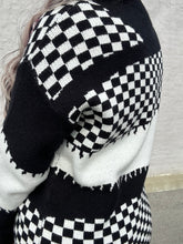 4988 The Coraline Sweater