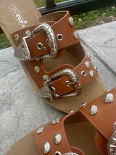 4789 Buckle Downs Sandals