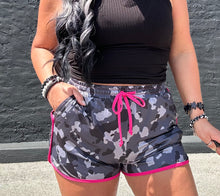 5156 In Plain Sight Shorts