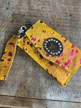 976 Wallet Wristlet