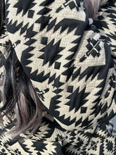 5074 The Gatlinburg Pullover