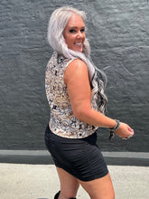 5255 Rusty Links Vest