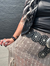 5320 Southern Draw Skirt Bone