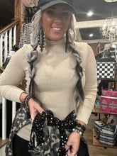 5070 Odd Duck Shacket