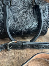5340 Tooled Leather Speedy Purse Black