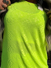 4477 Chillville Tunic Highlighter