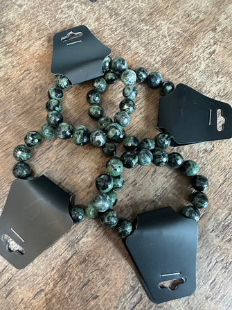 4650 BW Bracelets