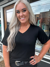 3016 Simple Black Top