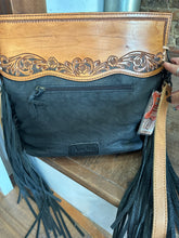 2566 Leather Handbag