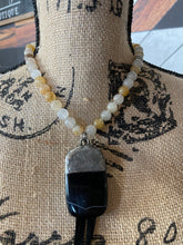 527 JC Short Natural Yellow Stone Necklace