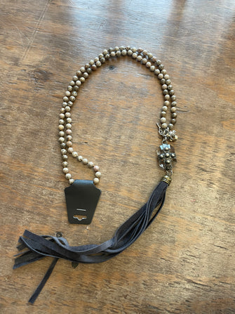 509 JC Tupe Gray Natural Stone Tassel Necklace