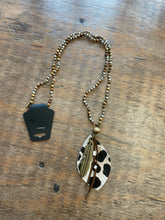492 CS Animal Spot Leather Natural Stone Necklace
