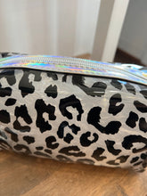 400 Leopard Cosmetic Bag